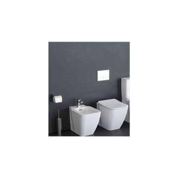 Set vas wc pe pardoseala bideu pe pardoseala si capac slim soft close Ideal Standard Strada II AquaBlade BackToWall