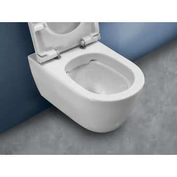 Set vas wc suspendat Hatria Fusion PureRim cu capac Slim inchidere lenta alb